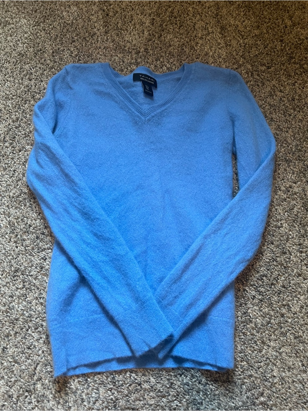 Blue V-Neck 100% Cashmere Sweater